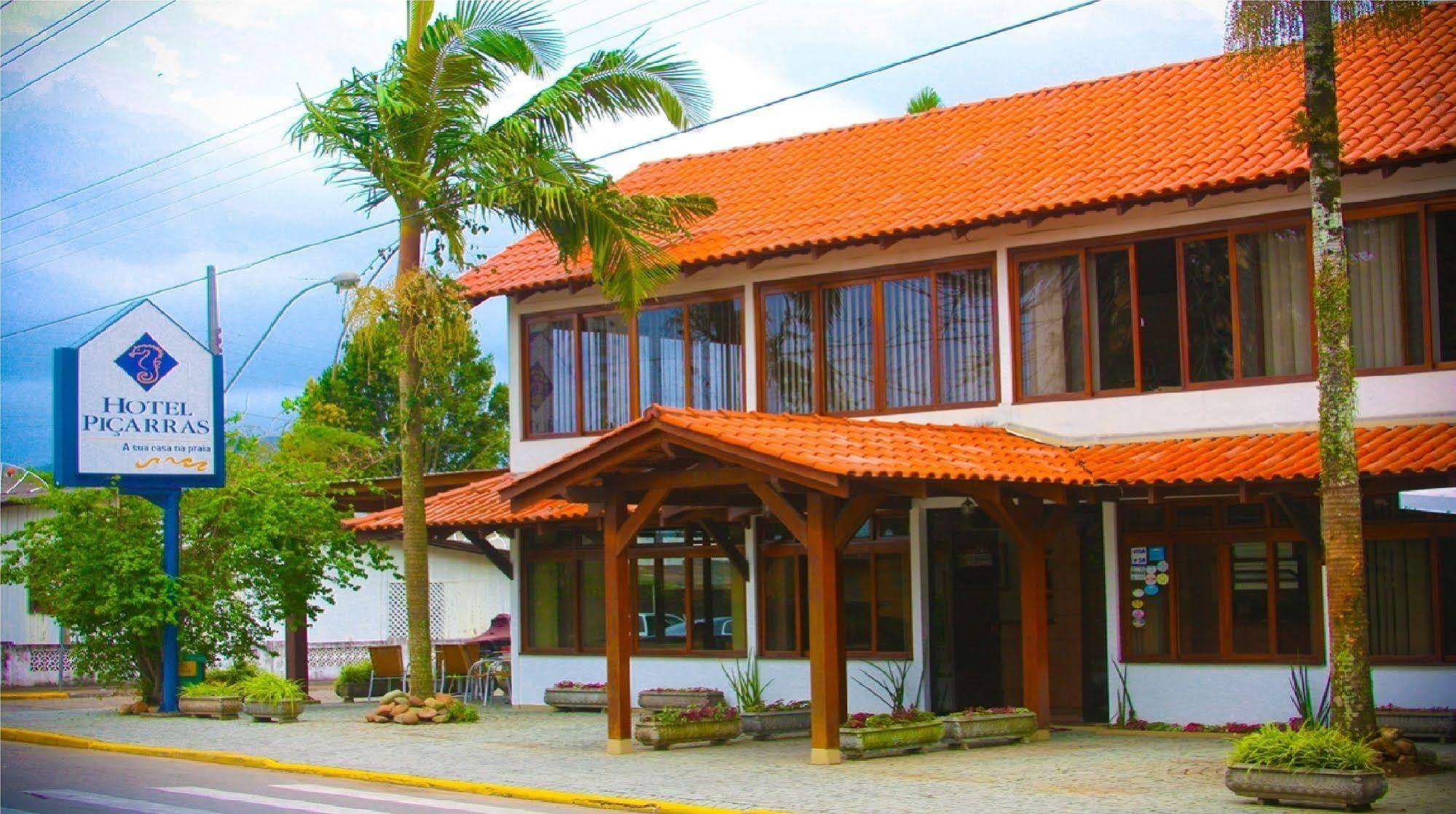 Hotel Picarras Penha  Exterior foto