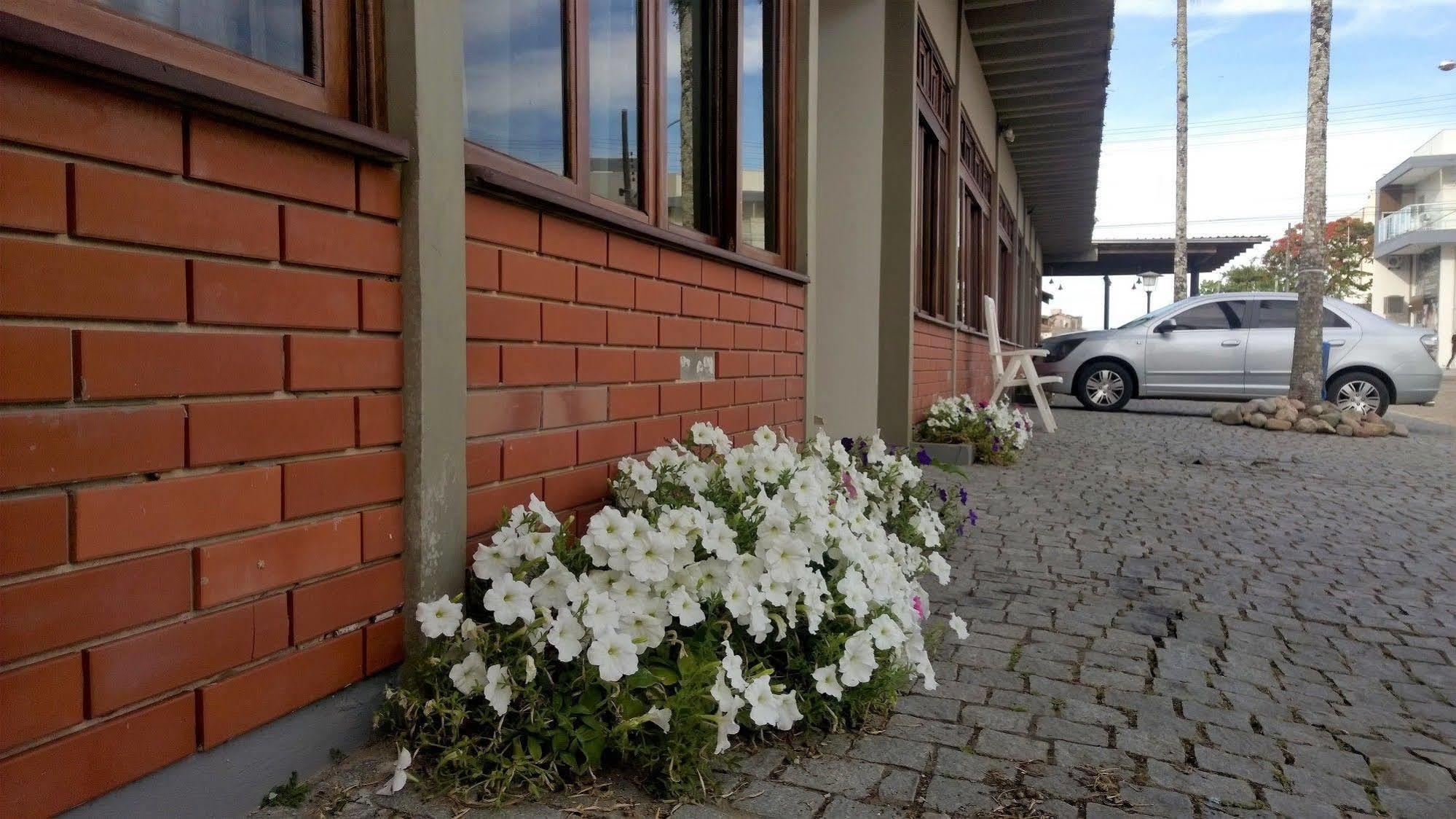 Hotel Picarras Penha  Exterior foto